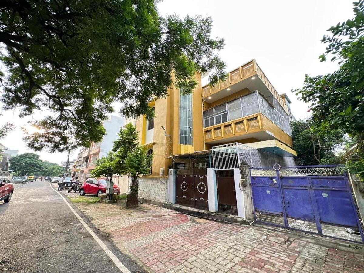 Radhe Krishna Home Stay - Varanasi — Photos 2